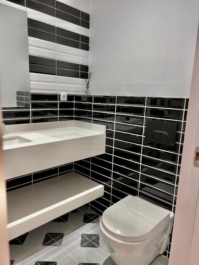 Kinotel Batumi Luaran gambar