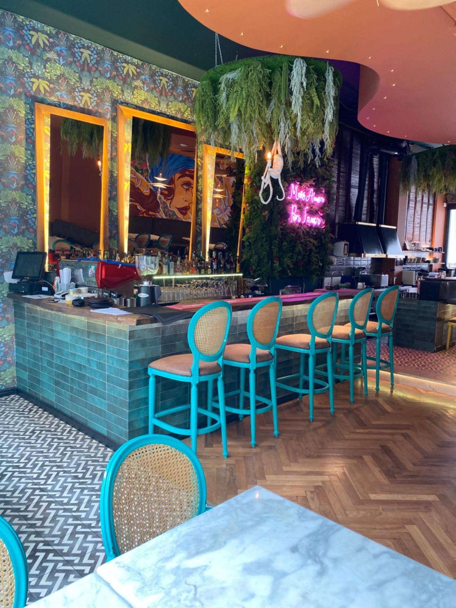 Kinotel Batumi Luaran gambar